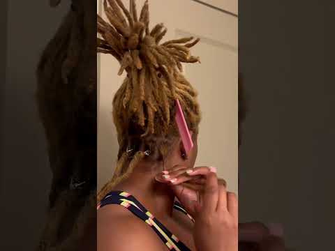 grwm: quick lazy perimeter retwist 🫶🏾 #locs #locjourney #locstyle #retwist