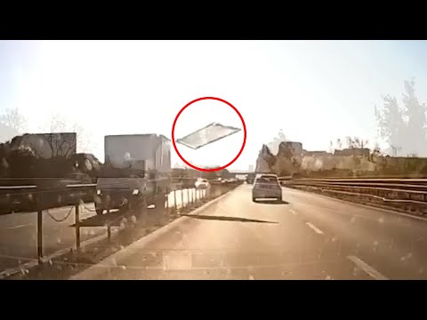 18 Most Scary Things Caught on Dashcam Footage