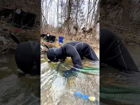 Finding Beautiful Alluvial Placer Gold with the Gold Dredge. Gold Prospecting NC!