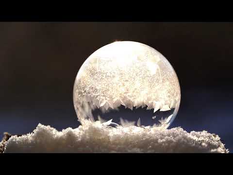 THE MOST AMAZING FROZEN BUBBLE