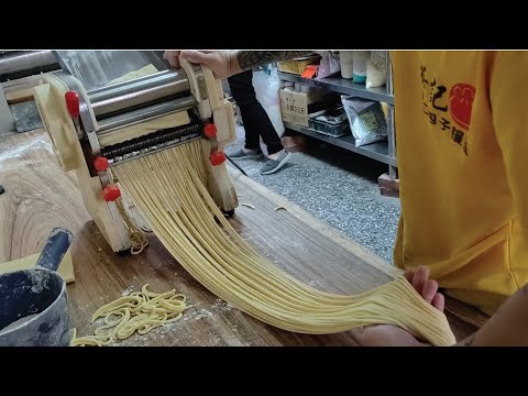 Steamed Silver Threads Roll & Red Bean Matcha Steamed Bun Making  /手工銀絲捲,抹茶紅豆捲製作-Taiwan Street Food