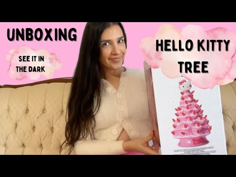 Unboxing Hello Kitty Christmas Tree