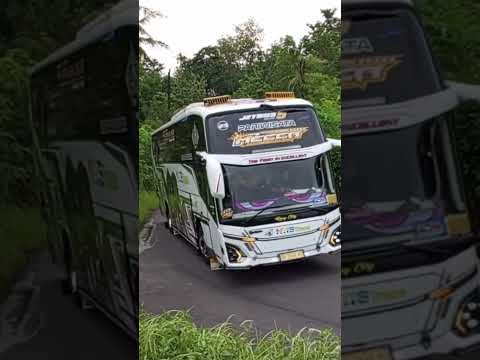 Membasuri!!! Bus Mecca di Gamplong