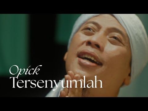 Opick - Tersenyumlah | Official Music Video