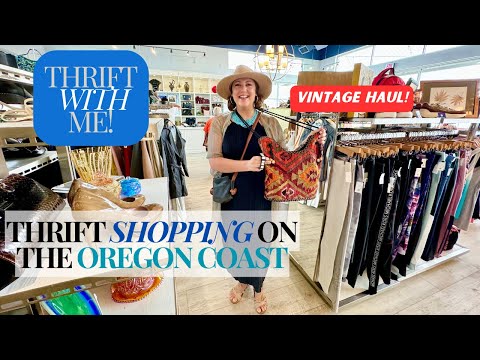 I FOUND ANOTHER ONE! Thrifting on the coast! | Thrift With Me | Vintage Haul