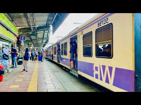 Mumbai Local Train Travelling Dahisar To Borivali.