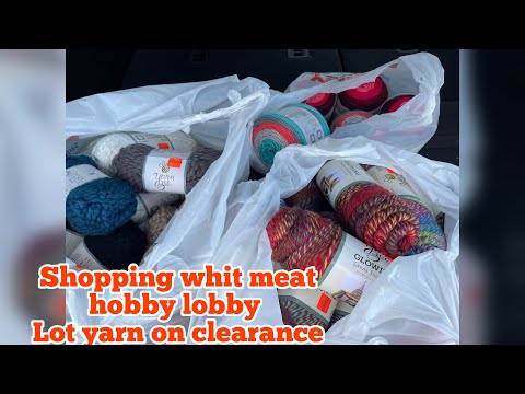 Shopping whit me Hobby lobby lot more yarn  on clearance 2024