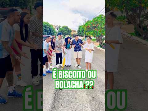 É BOLACHA OU BISCOITO ??