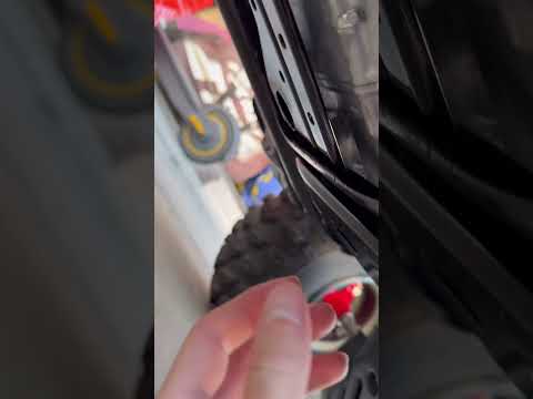 Honda Trx 250x oil change ** where to locate drain bolt** #atv #dirtbike #trx250r