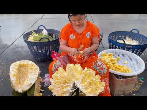 Skillful Jackfruit Cutting at Bangkok Market | Street Food