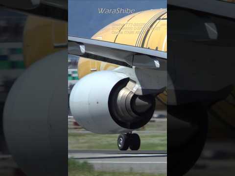 ANA B777-200ER | Exciting takeoff engine sound STAR WARS C-3PO | Osaka ITAMI Airport