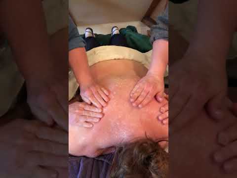 Honey Detox Massage in Finland (Frantsila)