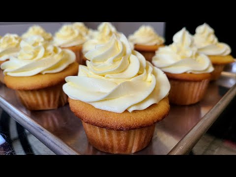 Lemon Supreme Cupcakes