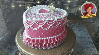 Old School Cake Decorating 💕 Buttercream Ruffles / Royal Icing Drop Strings 💕 Cakes with Lorelie