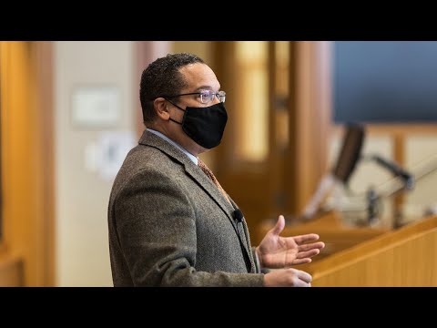 Minnesota Attorney General Keith Ellison speaks at Harvard Law School