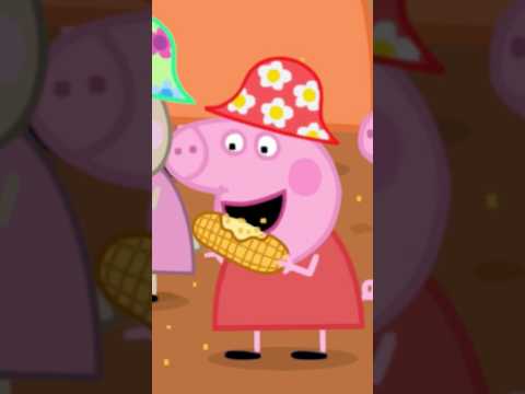 PEPPA PIG LOVES EATING CORN ON THE COB #shorts