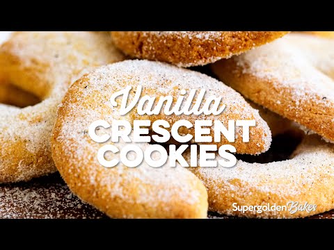 Vanilla Crescent Cookies { Vanillekipferl } | Supergolden Bakes