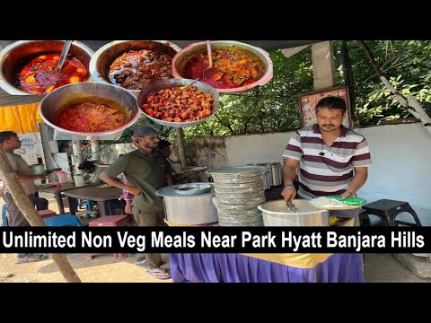 Cheapest Roadside Unlimited Non Veg Meals | Hard Working Man Selling Street Food #indianstreetfood