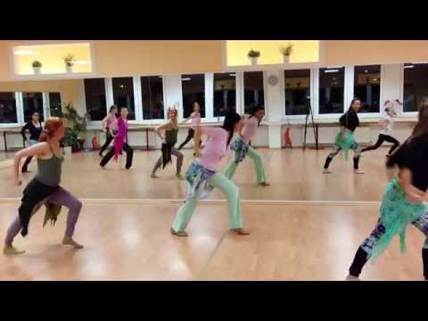 Bauchtanz / Orientalischer Tanz - Warm up mit Djamila