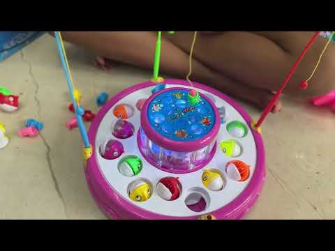 "Catching Fun with the Go Go Fishing Toy : A Kid's Review and Playtime!"😄😁👶