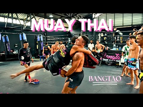 Fighters Class | Bangtao Muay Thai | Padwork, Sparring, Clinching | Training Camp Phuket Thailand