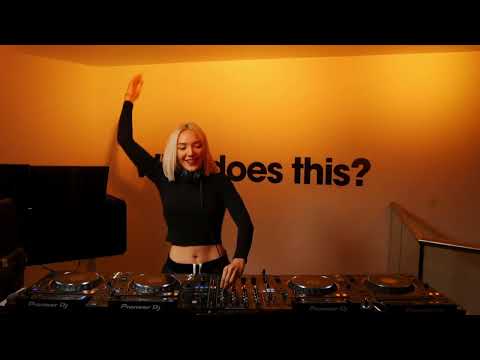 TITA LAU 030 -  LIVE STREAM @ LONDON Tech, House, Techno DJ Mix 2023, UK