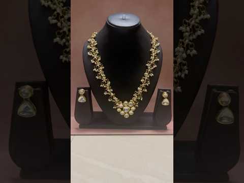 Kundan set #trending #jewellery #viralvideo #kundanjewelery #jewelleryset #kundanjewellry #shorts