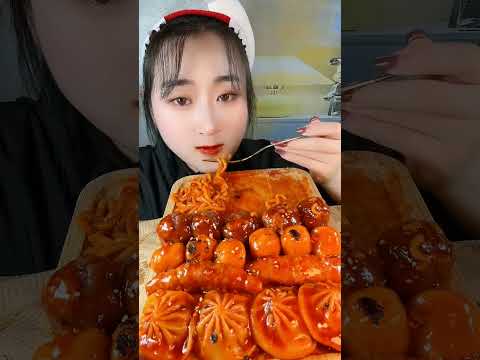 ASMR eating spicy food 🥵🔥#asmr#asmrsounds#asmrfood#shorts#short#food#foodie#viral