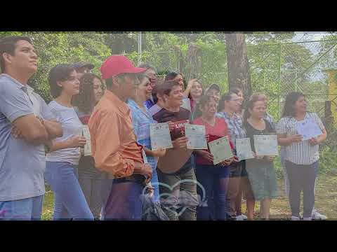 Mujeres jóvenes, en redes juveniles y escuela agroecológica