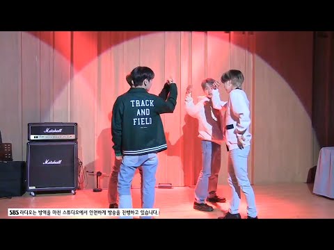 [샤이니] 두시탈출 컬투쇼 'Don't Call Me' 안무 최초공개