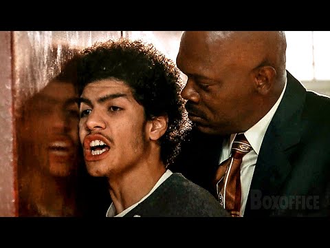 "Non sei un signore, vero? Sei una signora?" | Coach Carter | Clip in Italiano