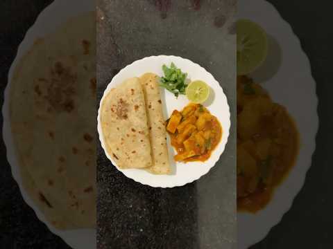 Yummy Aloo paneer butter masala in North Indian style 🍲🧈  shortsfeed #trending #shorts