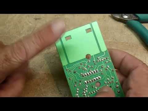 #2073 Zircon Stud Finder Teardown