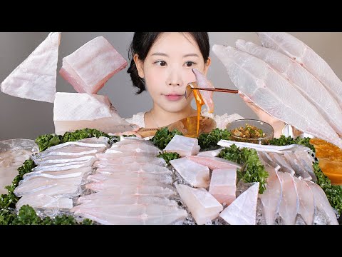 해병🫡 해삼내장 병어회 조합 괜찮은데💗 Raw Silver Pomfret (Butter fish) & Sea Cucumber Intestines mukbang korean food