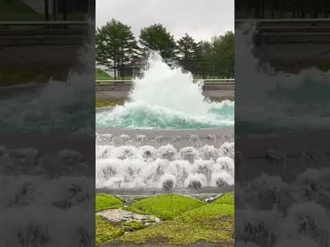 海の嵐を表現した巨大な噴水。大迫力 #海の噴水 #モエレ沼公園 #札幌 #北海道