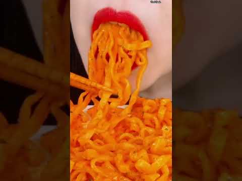 Asmr Eating Hot Spicy Noodles 🔥🤤#shorts