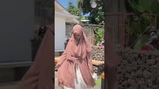 Hijab fashion-dubai abaya fashion #hijabians #hijabstyle #hijabi  #dubaiabaya #viral #shorts