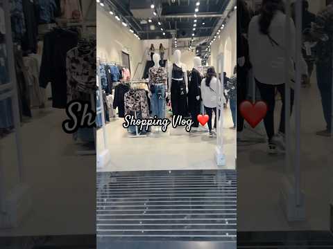 Shopping Vlog ❤️#janvika#shorts#youtube#shopping#shoppingvlog#ytshorts#youtubepartner #trendingnow