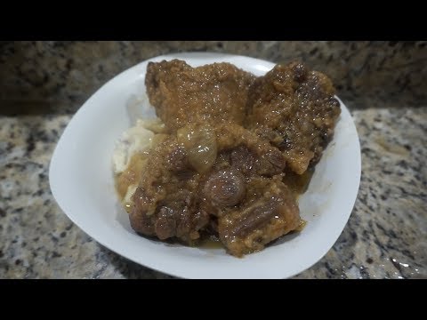 Oxtails & Gravy Cooked In The Pressure Cooker | Oxtails & Gravy Recipe | Southern Smoke Boss