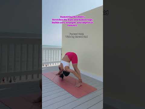 Hamstring flexibility #yoga #beach #fullbodyworkoutathomeforbeginners #dance