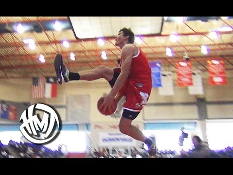 Hypeman Sami Awad & Grayson Allen Show OUT At High School Slam! YEET