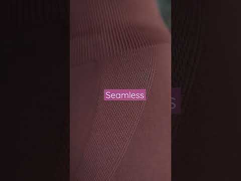 Seamless Activewear #fitnessapparel #fitnesswear #seamlessleggings #legging #womensfitness #fitwear