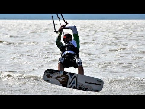 wakeboarding kitesurfing video | wakeboarding tricks #manizfitness #wakeboarding #kitesurfing