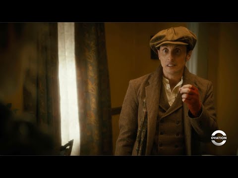 Charles Dickens Dress-Up | Murdoch Mysteries Season 18