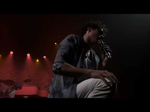 Joshua Bassett - Smoke Slow (4K) FRONT ROW - The Golden Years Tour | Minneapolis 8/25/2024