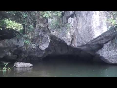 Ninh Binh Vietnam - Mua Cave - Bich Dong Pagoda - Tam Coc Valley