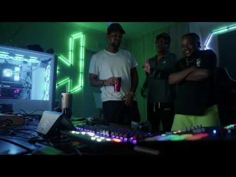 The MarazA LIVE Xperience - Music Reactions EP004