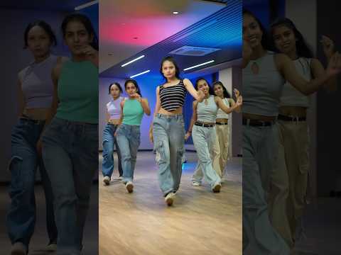 bheegi raatein 😻💃🏽 #dance #dancechallenge #abcddancefactory #trending #dancetrend #shorts