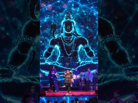 Shankar with Lord shankara @ iffa  #iffarocks #iffamusicalnight #etihadarena #yasisland #abudhabi