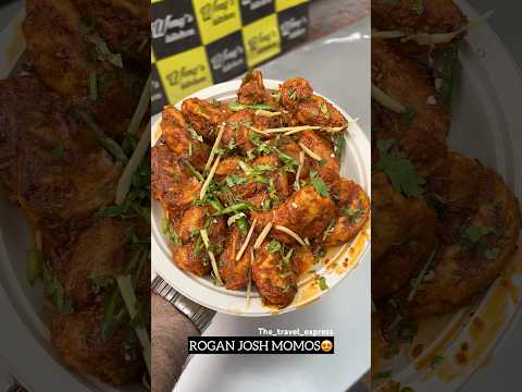 ROGAN JOSH MOMOS😍 | Indian street food #shorts #viral #shortsvideo